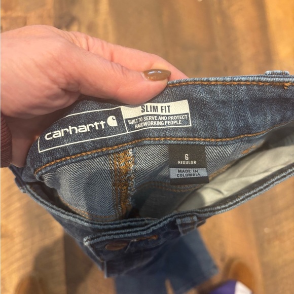 Carhartt Women’s Slim Fit Jeans – Size 6 Regular – Classic Workwear Denim - Picture 3 of 7